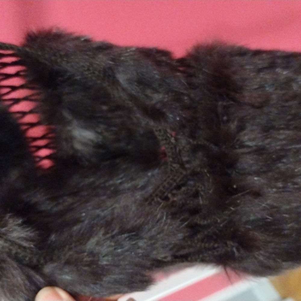 BCBG Max Azria Black Genuine Rabbit Fur Vest Gilet Sleeveless Jacket Size L - Picture 7 of 7
